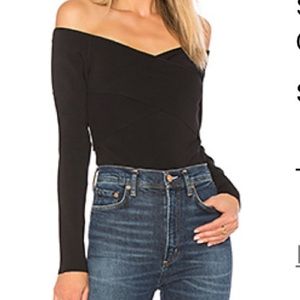 BLACK LONG SLEEVE OFF THE SHOULDER TOP SIZE M